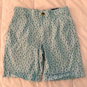 Vineyard Vines Shorts - Casual (size 28)